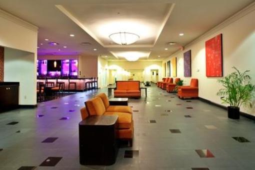 фото отеля Crowne Plaza Hotel New Orleans Airport