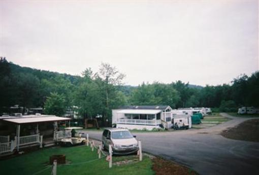 фото отеля Mountain Pines RV Resort
