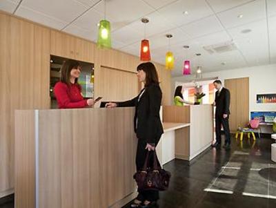 фото отеля Hotel All Seasons Rennes Centre Gare Nord