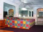 фото отеля Scottish Inn & Suites Liberty