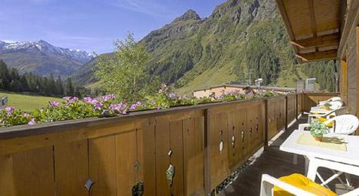 фото отеля Haus Bergkristall Sankt Leonhard im Pitztal