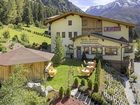 фото отеля Haus Bergkristall Sankt Leonhard im Pitztal
