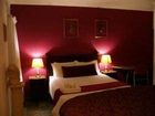 фото отеля Palmieros Bed and Breakfast East London