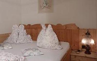 фото отеля Zinner Gastehaus Fulpmes