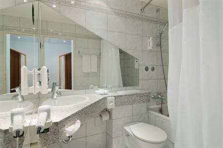фото отеля Holiday Inn Moenchengladbach
