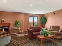 Super 8 Lincoln Park