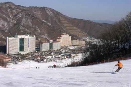 фото отеля Daemyung Resort Vivaldi Park