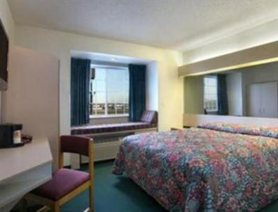 фото отеля Bridgestreet Country Meadows Apartments Laurel