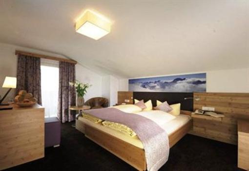 фото отеля Family Resort Kröller Kinder and Reithotel Gerlos