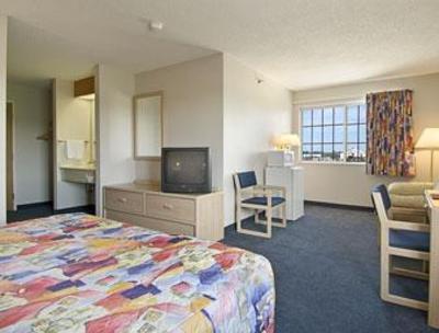 фото отеля Super 8 Fort Dodge