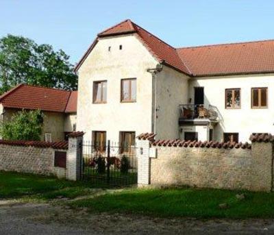фото отеля Speller Pension Vysoky Ujezd