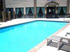 фото отеля Econo Lodge Inn & Suites Diamondhead