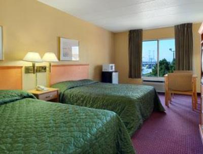 фото отеля Howard Johnson Lansing
