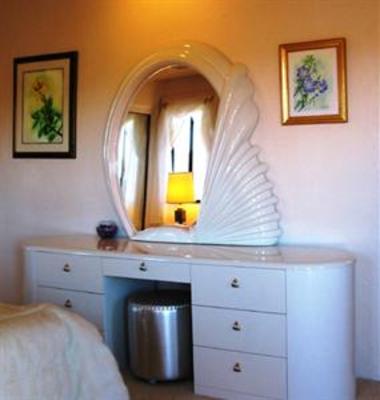 фото отеля Topanga Canyon Inn Bed and Breakfast