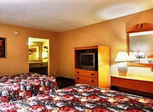 фото отеля Econo Lodge Walterboro