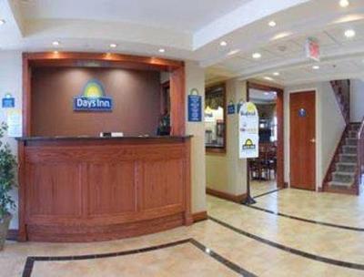 фото отеля Days Inn Woodbridge Iselin