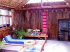 фото отеля Be Beez Cafe & Guest House