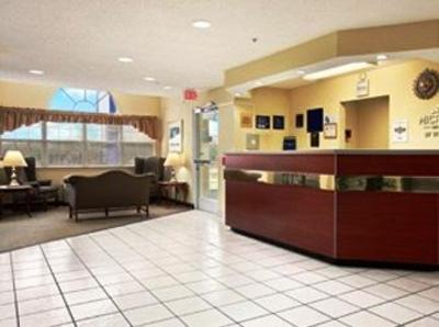 фото отеля Microtel Inn and Suites Thomasville