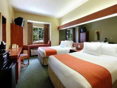 фото отеля Microtel Inn and Suites Thomasville