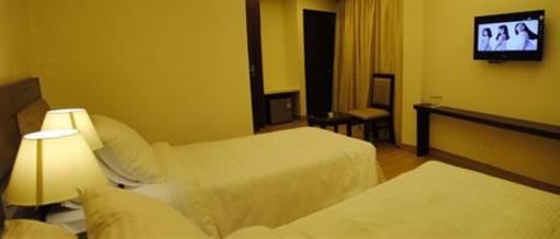 фото отеля Hotel Forest Avenue