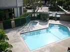 фото отеля Oak Tree Inn Monrovia