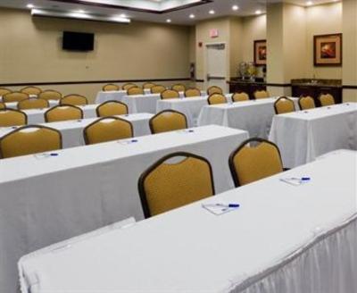 фото отеля Holiday Inn Express Hotel & Suites Miami-Kendall