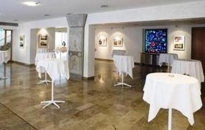 фото отеля Caritas Pirckheimer Haus
