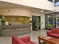 Days Inn & Suites Artesia