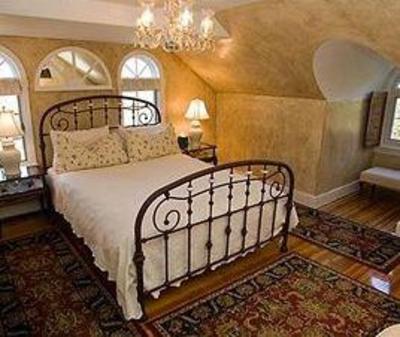 фото отеля Historic Jacob Hill Inn