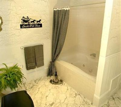 фото отеля Historic Jacob Hill Inn
