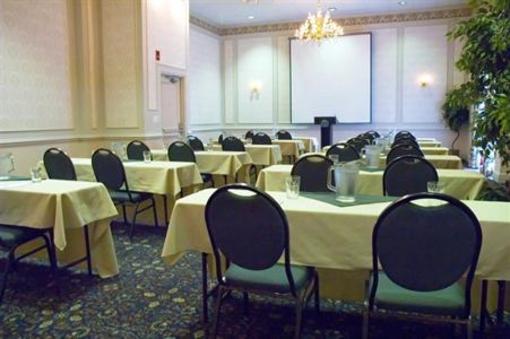 фото отеля BEST WESTERN PLUS Chelmsford Inn