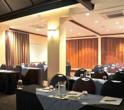 фото отеля Orion Promenade Hotel Nelspruit