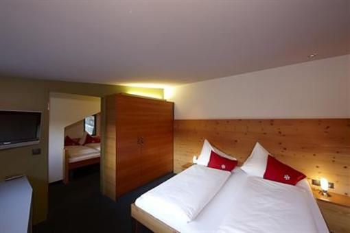 фото отеля Familienhotel Mateera