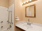 фото отеля Baymont Inn & Suites Greenwood South Carolina