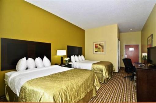 фото отеля BEST WESTERN PLUS Brunswick Inn & Suites