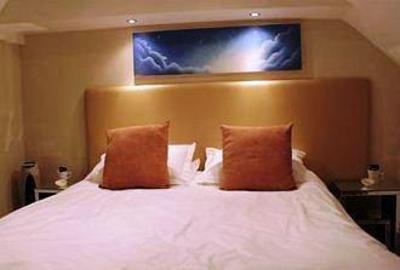 фото отеля Sea Breeze Brighton