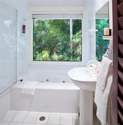 фото отеля Avocado Sunset Bed and Breakfast