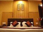 фото отеля Hotel Apra International