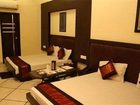 фото отеля Hotel Apra International