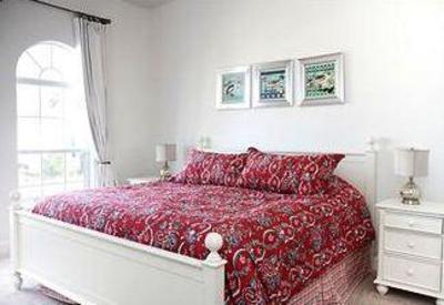 фото отеля Lucaya Village by CND Holiday Homes