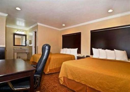 фото отеля Rodeway Inn Mission Valley