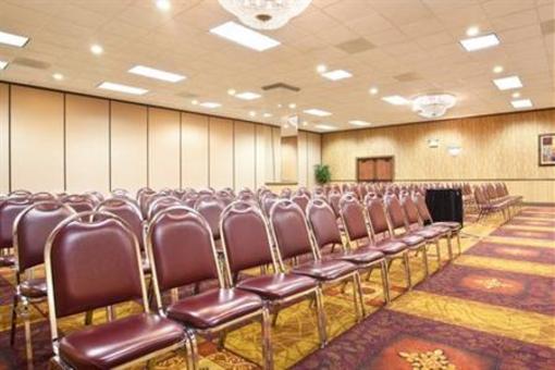 фото отеля Holiday Inn Schaumburg Rolling Meadows