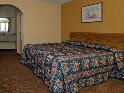 фото отеля Econo Lodge Central San Antonio