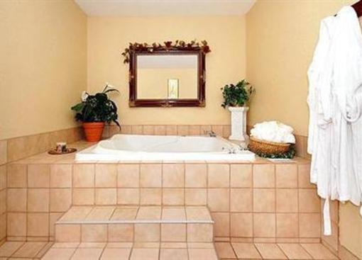 фото отеля Candlewood Suites Joplin Hotel