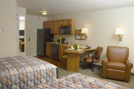 фото отеля Candlewood Suites Joplin Hotel