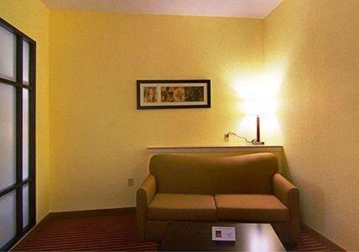 фото отеля Comfort Suites West Energy Corridor