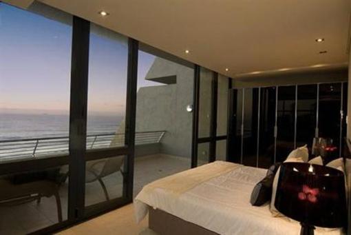 фото отеля Coastlands Durban Central