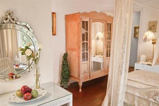 фото отеля The Bed and Breakfast Inn at La Jolla