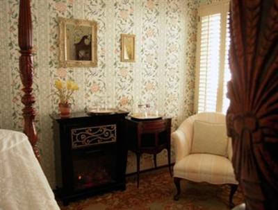 фото отеля The Bed and Breakfast Inn at La Jolla