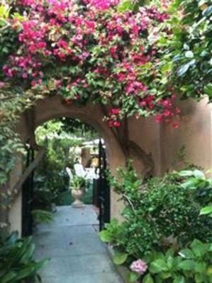фото отеля The Bed and Breakfast Inn at La Jolla